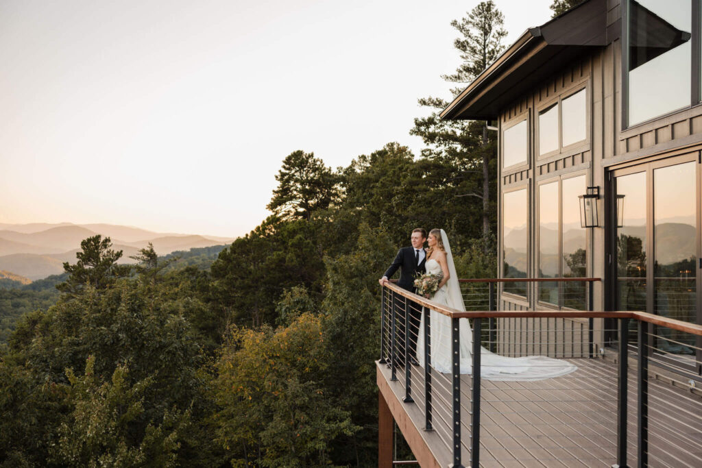 Fall Smoky Mountain Wedding | The Trillium Venue in TN | Bride Groom Photo Ideas