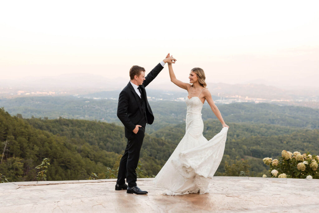 Fall Smoky Mountain Wedding | The Trillium Venue in TN | First Dance