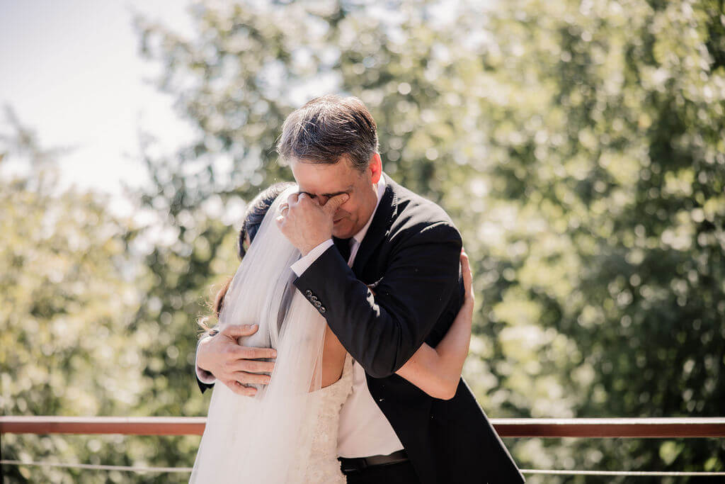 First look with Dad on Wedding Day, Destination Wedding Venue in Tennessee