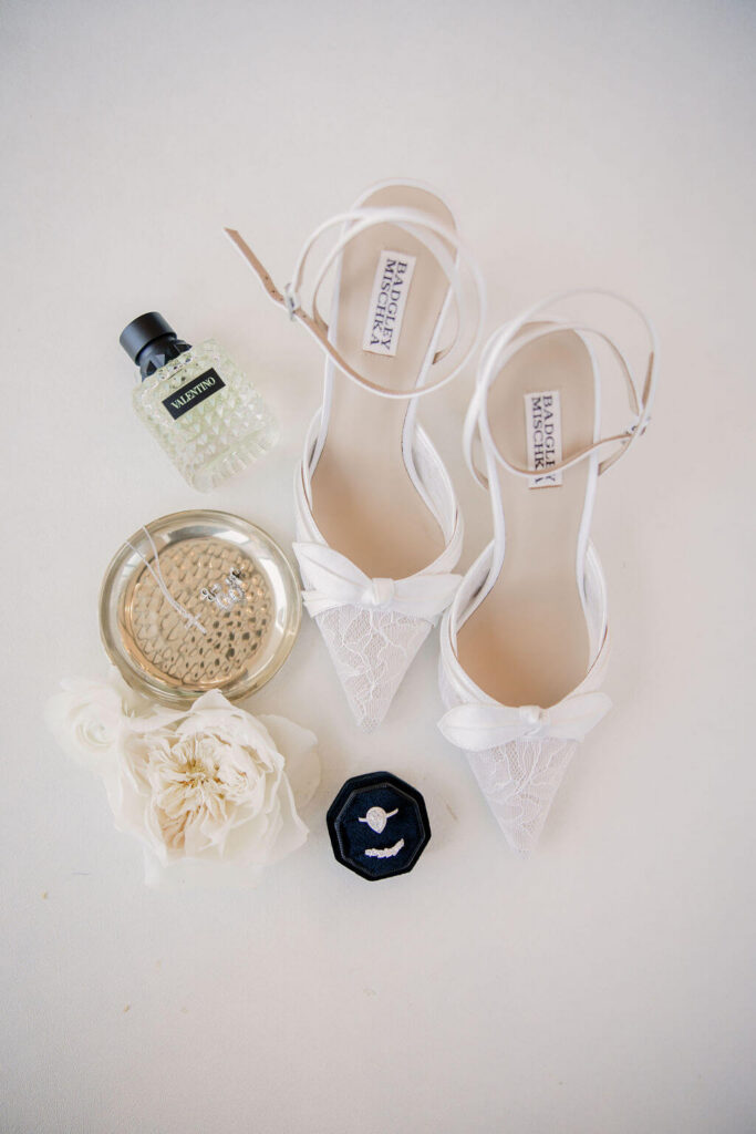 Black and White Wedding Flaylay at The Trillium Venue